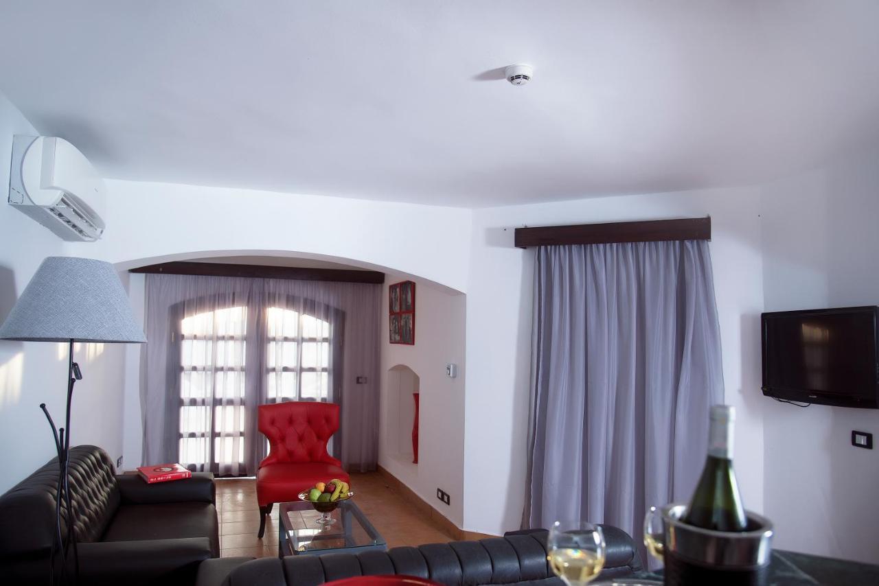 Sanafir Hotel - El Pacha Suites Sharm - Adults Only Bagian luar foto